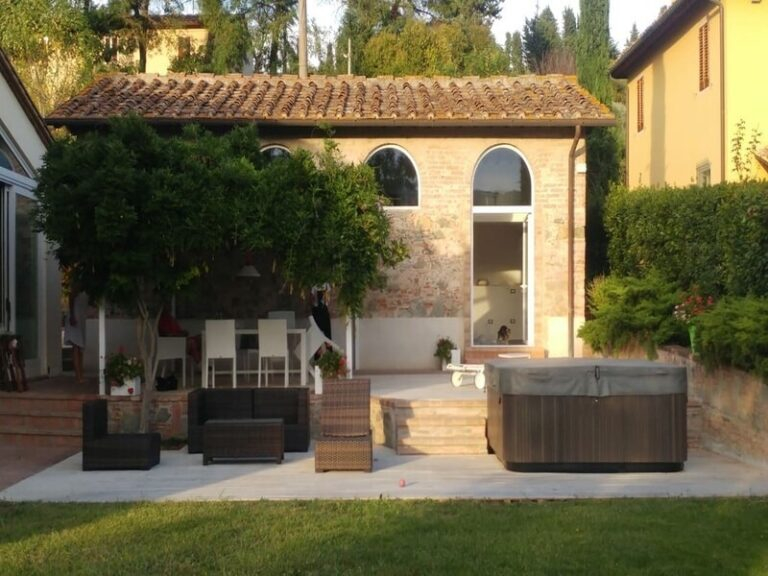 La dependance Empoli, foto del montaggio